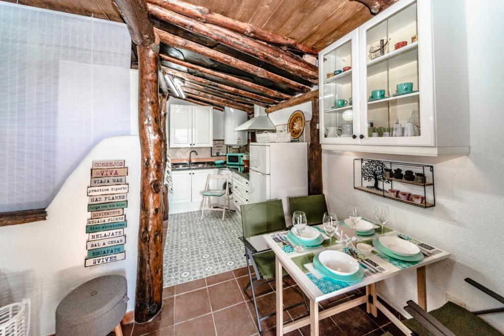 La Casita Del Arbol Blanco Lejlighed Bubión Eksteriør billede